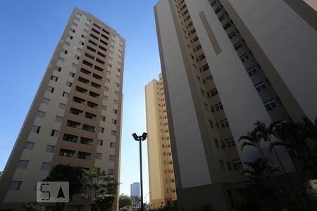 Apartamento para alugar com 65m², 3 quartos e 1 vagaFachada do Bloco