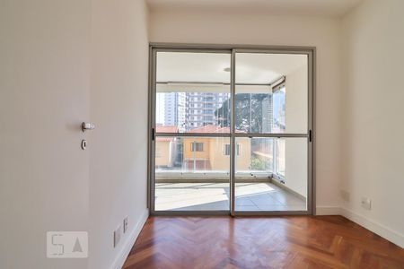 Quarto 1 de apartamento para alugar com 2 quartos, 65m² em Sumaré, São Paulo