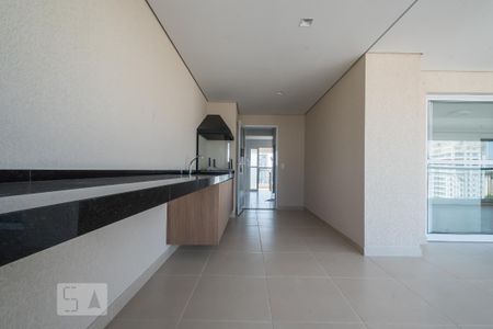 Apartamento para alugar com 213m², 3 quartos e 4 vagasVaranda