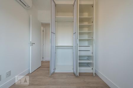 Apartamento para alugar com 213m², 3 quartos e 4 vagasSuíte 1