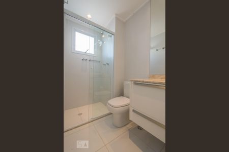 Apartamento para alugar com 213m², 3 quartos e 4 vagasBanheiro Suíte 2