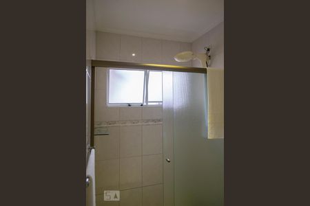 Casa à venda com 340m², 5 quartos e 6 vagasBANHEIRO