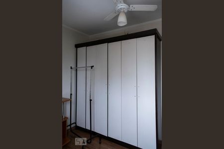 Casa à venda com 340m², 5 quartos e 6 vagasQUARTO 4