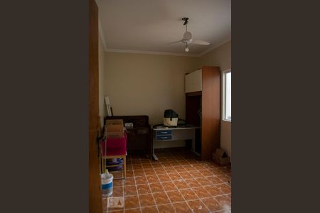 Casa à venda com 340m², 5 quartos e 6 vagasEDÍCULA