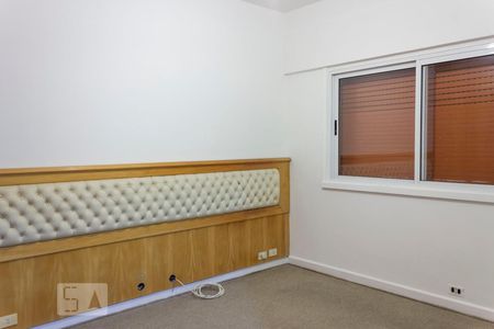 Apartamento à venda com 210m², 4 quartos e 2 vagasQuarto 4