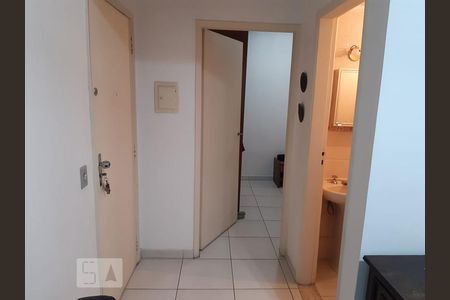 Entrada de apartamento para alugar com 1 quarto, 40m² em Bela Vista, São Paulo