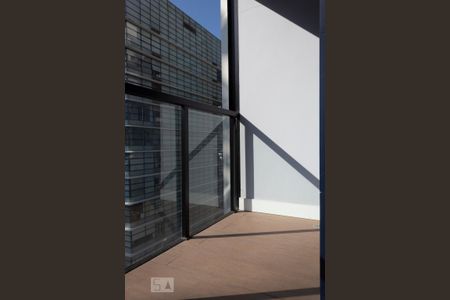 Sacada de kitnet/studio para alugar com 1 quarto, 34m² em Vila Olímpia, São Paulo