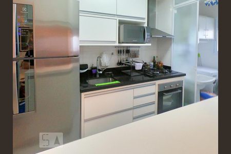 Apartamento à venda com 64m², 2 quartos e 1 vagaCozinha