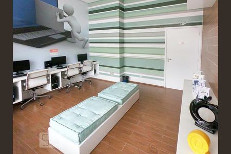 Apartamento à venda com 64m², 2 quartos e 1 vagaÁrea comum - Office