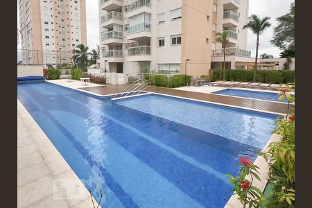 Apartamento à venda com 64m², 2 quartos e 1 vagaÁrea comum - Piscina