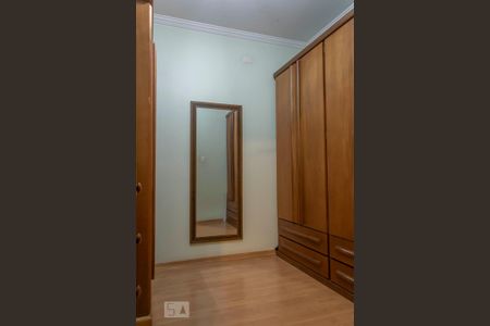 Casa à venda com 250m², 3 quartos e 3 vagasCloset