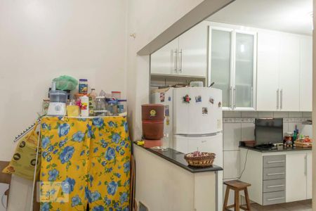 Casa à venda com 250m², 3 quartos e 3 vagasCozinha