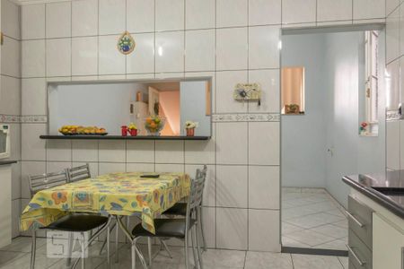 Casa à venda com 250m², 3 quartos e 3 vagasCozinha