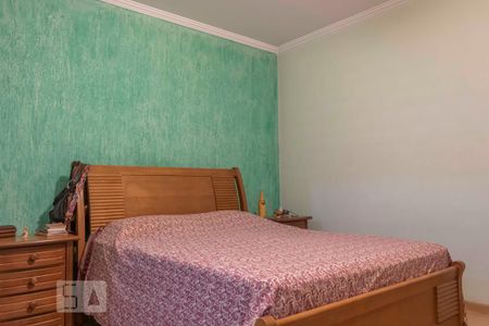 Casa à venda com 250m², 3 quartos e 3 vagasSuíte