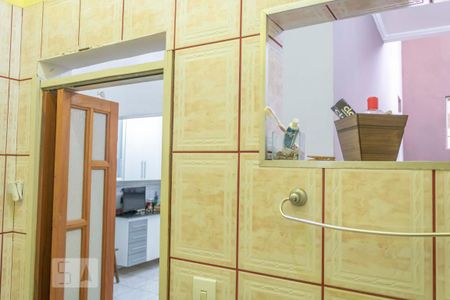 Casa à venda com 250m², 3 quartos e 3 vagasBanheiro 3