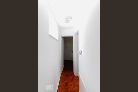 Corredor  de casa para alugar com 2 quartos, 80m² em Vila Clementino, São Paulo