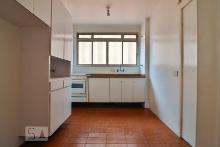 Apartamento para alugar com 114m², 3 quartos e 1 vagaCozinha