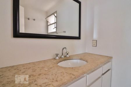 Apartamento para alugar com 114m², 3 quartos e 1 vagaBanheiro