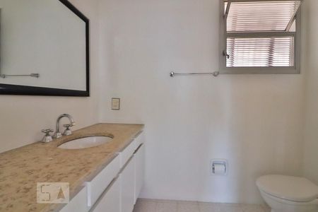 Apartamento para alugar com 114m², 3 quartos e 1 vagaBanheiro