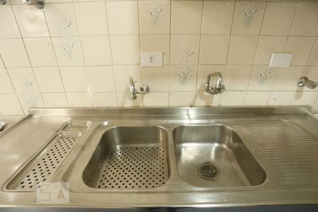 Apartamento à venda com 200m², 3 quartos e sem vagaBanheiro 2