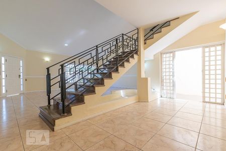 Sala de casa para alugar com 4 quartos, 400m² em Jardim Chapadão, Campinas