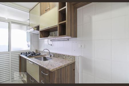 Apartamento à venda com 76m², 2 quartos e 2 vagasCozinha