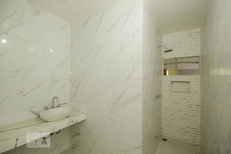 Apartamento à venda com 300m², 4 quartos e 1 vagaBanheiro