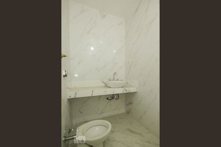 Apartamento à venda com 300m², 4 quartos e 1 vagaBanheiro