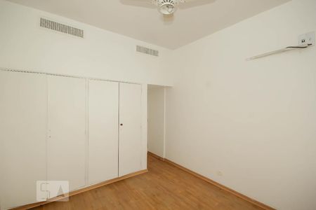 Apartamento à venda com 300m², 4 quartos e 1 vagaQuarto 1