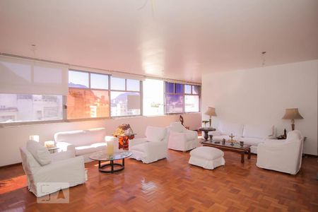 Sala  de apartamento à venda com 4 quartos, 300m² em Copacabana, Rio de Janeiro