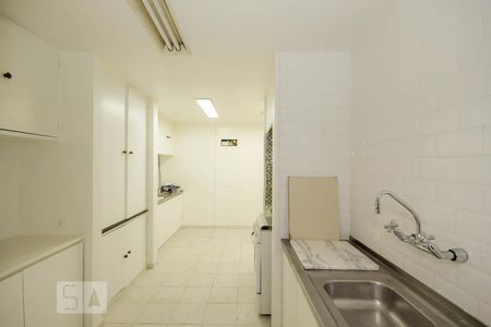 Apartamento à venda com 300m², 4 quartos e 1 vagaCozinha