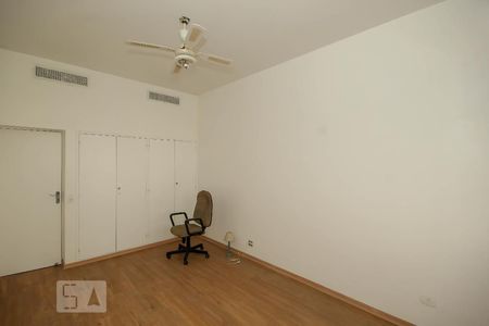 Apartamento à venda com 300m², 4 quartos e 1 vagaQuarto 2