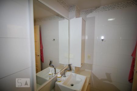 Apartamento para alugar com 42m², 1 quarto e 1 vaga Apartamento para alugar com 42m², 1 quarto e 1 vagaBanheiro Social