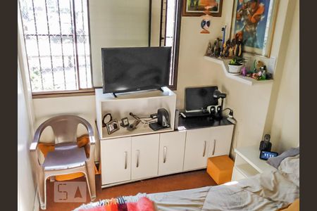 Quarto de apartamento à venda com 2 quartos, 110m² em Vila Gumercindo, São Paulo