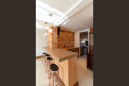 Apartamento para alugar com 170m², 3 quartos e 3 vagas Apartamento para alugar com 170m², 3 quartos e 3 vagasCozinha - bar