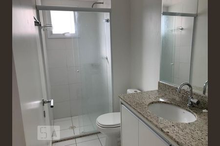 Banheiro de apartamento para alugar com 3 quartos, 82m² em Jardim das Vertentes, São Paulo