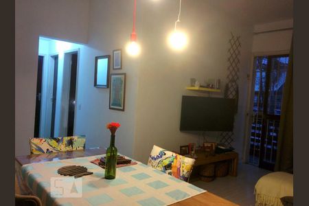 Sala de apartamento para alugar com 3 quartos, 64m² em São Francisco Xavier, Rio de Janeiro