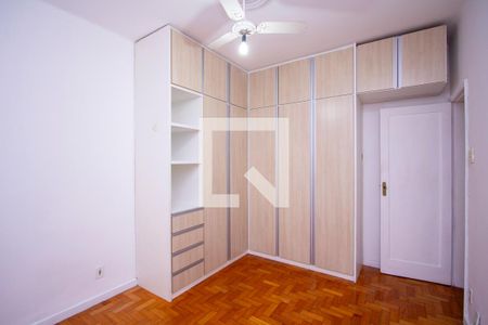 Quarto 1 de apartamento para alugar com 3 quartos, 90m² em Icaraí, Niterói