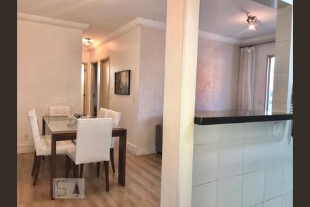 Apartamento à venda com 70m², 3 quartos e 1 vaga Apartamento à venda com 70m², 3 quartos e 1 vagaSala