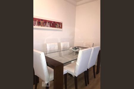 Apartamento à venda com 70m², 3 quartos e 1 vaga Apartamento à venda com 70m², 3 quartos e 1 vagaSala