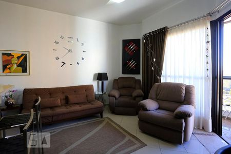 Apartamento à venda com 40m², 1 quarto e 1 vagaSala