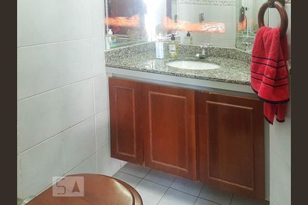 Apartamento para alugar com 155m², 4 quartos e 3 vagasBanheiro 