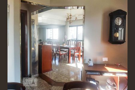 Sala  de apartamento para alugar com 4 quartos, 155m² em Vila Regente Feijó, São Paulo