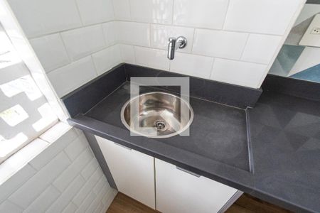 Apartamento à venda com 42m², 1 quarto e sem vaga Apartamento à venda com 42m², 1 quarto e sem vagaCozinha/área de serviço