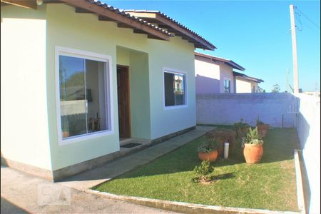 Casa para alugar com 65m², 2 quartos e 3 vagasPorta de Entrada