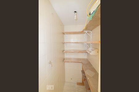 Apartamento à venda com 70m², 3 quartos e 1 vaga Apartamento à venda com 70m², 3 quartos e 1 vagaDespensa