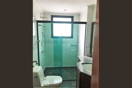 Banheiro de apartamento para alugar com 4 quartos, 143m² em Santa Teresinha, São Paulo