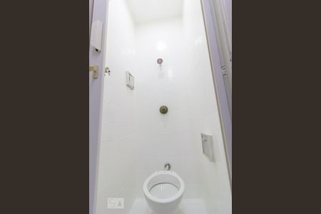 Apartamento para alugar com 82m², 2 quartos e 1 vagaBanheiro de Serviço