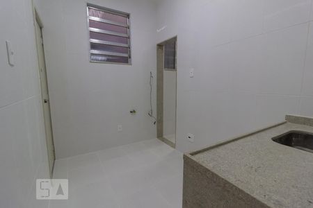 Apartamento para alugar com 82m², 2 quartos e 1 vagaCozinha
