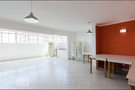 Apartamento para alugar com 55m², 2 quartos e 1 vaga Apartamento para alugar com 55m², 2 quartos e 1 vagaSalão de festas